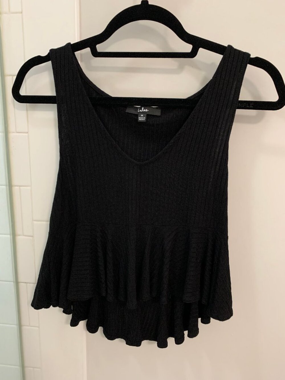 Lulus Black Size Medium Cropped Tank Top